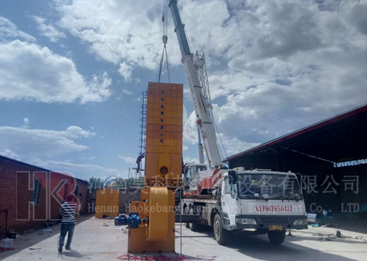 內(nèi)蒙古赤峰糧食烘干機(jī)安裝現(xiàn)場 